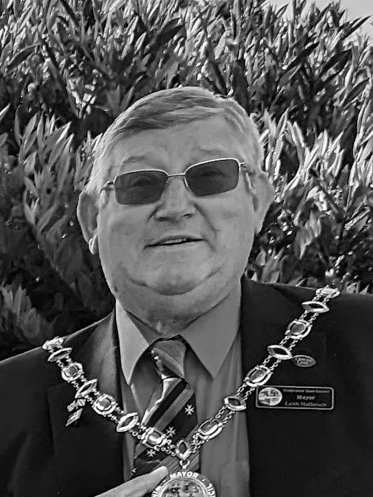 Mayor Leith Joseph Hallatsch