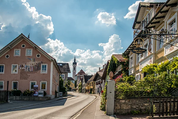 Historische Gebäude mit Zinngießerei in der Herrenstraße