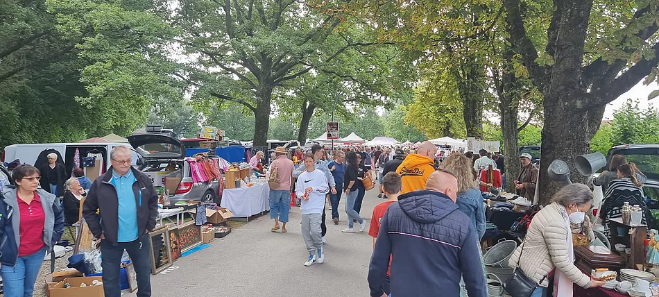 Großer Flohmarkt